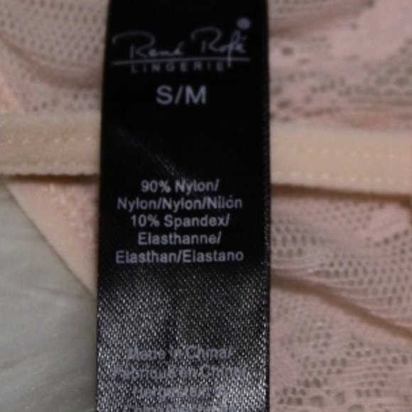 Rene Rofe(411) - Picture 3 of 3